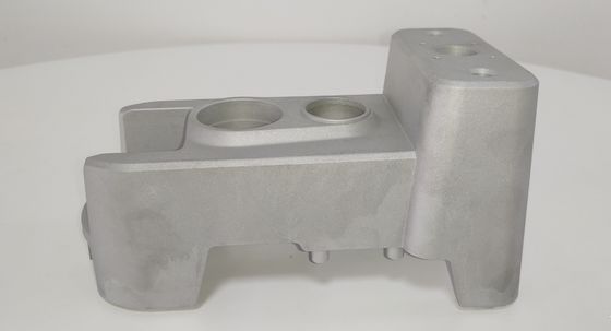 Piezas de lanzamiento de la aleación de aluminio del moldeo a presión ADC12 de las piezas de la fundición a presión de la electroforesis de la voladura de arena