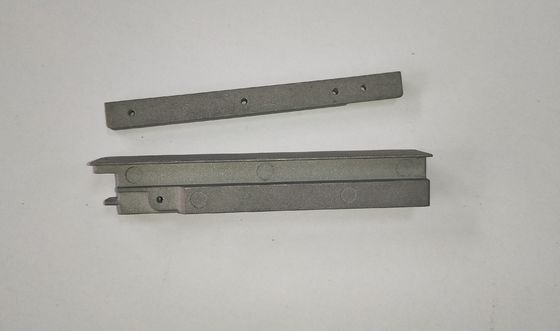 La arena de las piezas del bastidor de aluminio de la precisión de las piezas de la fundición a presión del torno del CNC arruinó
