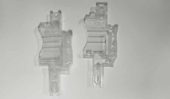 El laser que tallaba moldeo por inyección los moldeos por inyección plásticos HRC 32 de las piezas