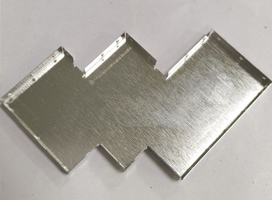 Partes de hardware mecanizado CNC de metal a medida con superficie pulida